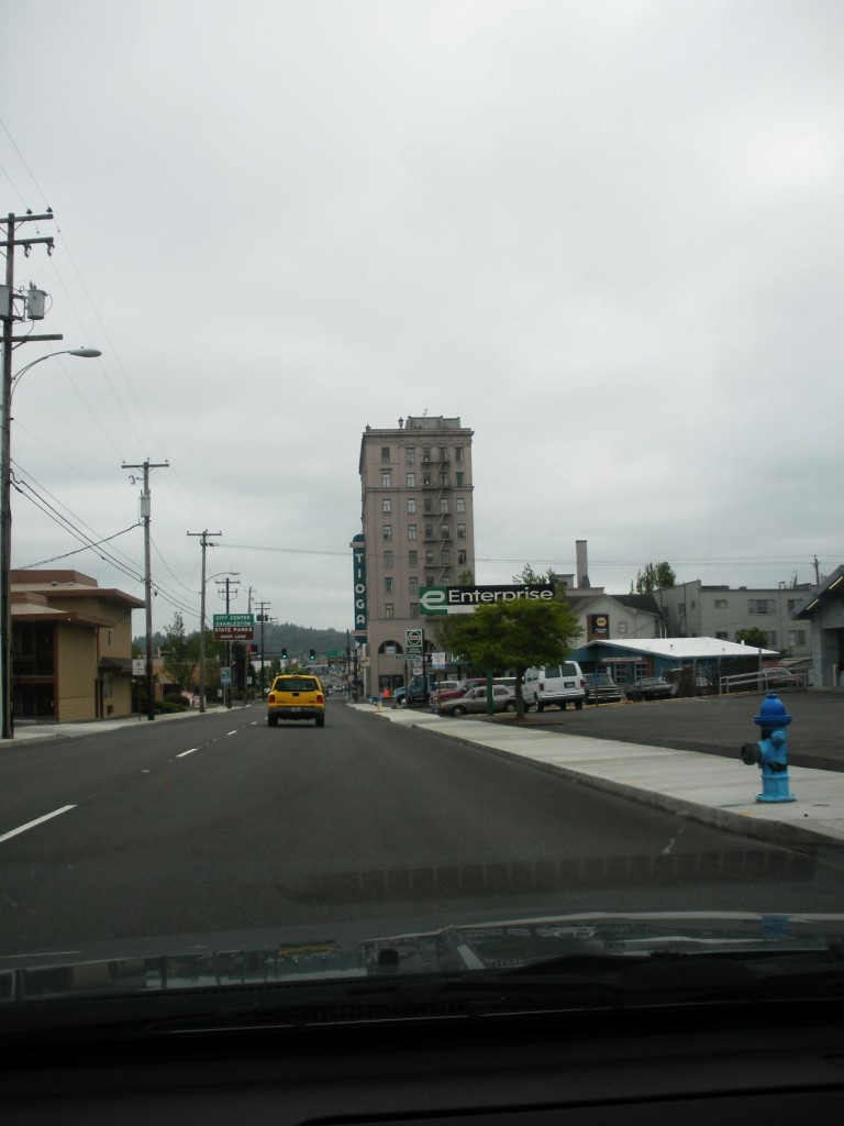 Irgendeine Stadt am Highway 101